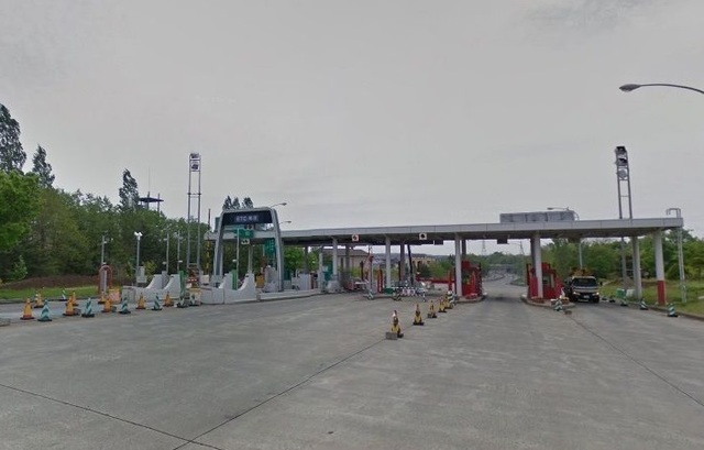 その他　八戸ＩＣ（その他）まで2100m