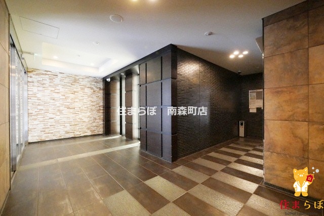 エントランス　共用部の印象も大切に