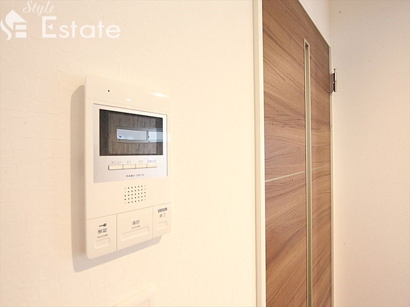 セキュリティ　モニター付きインターホン