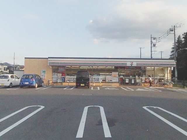 コンビニ　セブンイレブン 上尾小泉氷川店（コンビニ）まで4564m