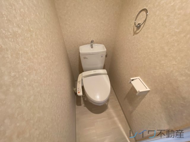 トイレ　シンプルで使いやすいトイレです