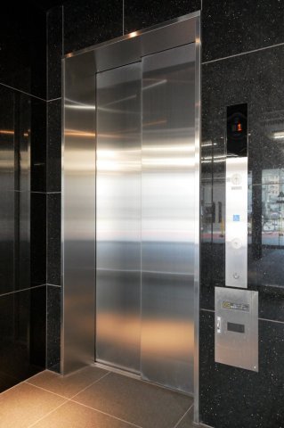 建物外観　外観は落ち着いています