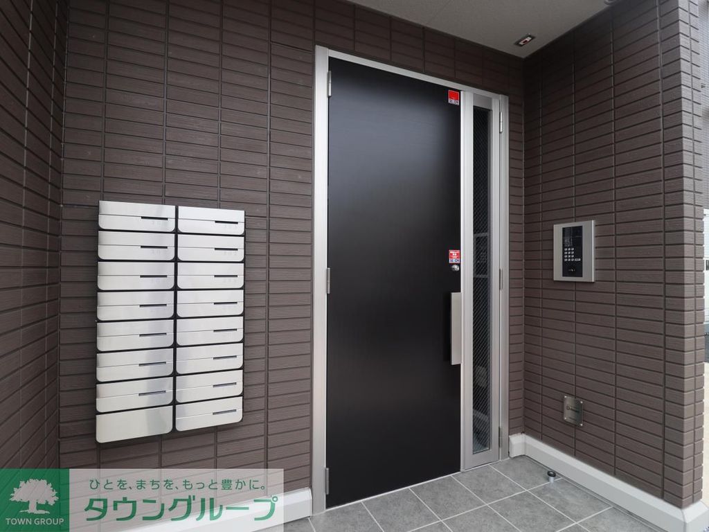 エントランス　エントランス