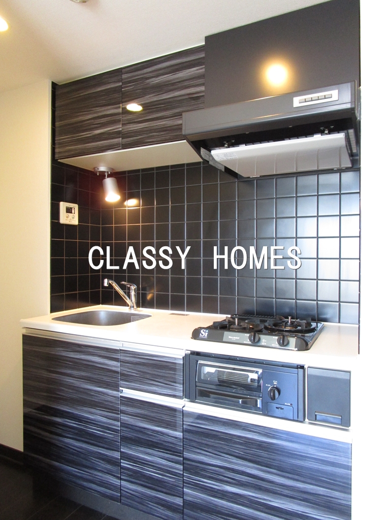 キッチン　2013年竣工　ル・リオン南大井：キッチン