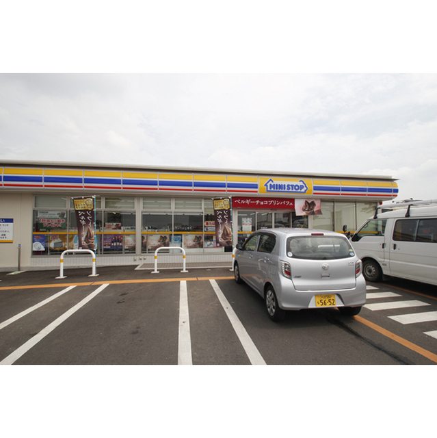 コンビニ　ミニストップつくば研究学園店（コンビニ）まで714m