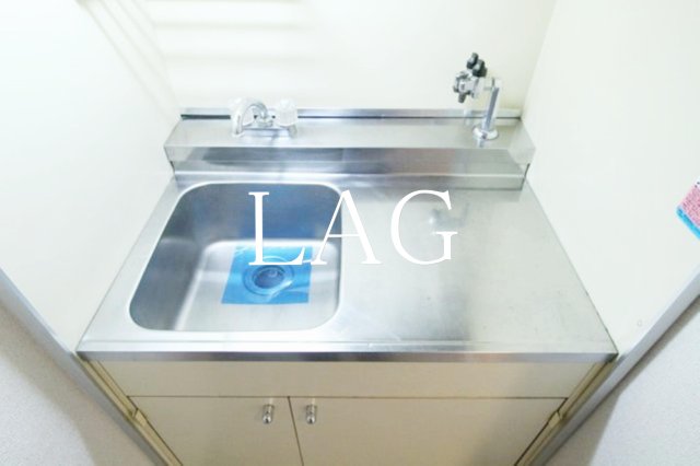 キッチン　キッチンです。