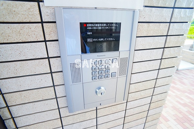 セキュリティ　女性の方でも安心のモニター付きオートロック♪