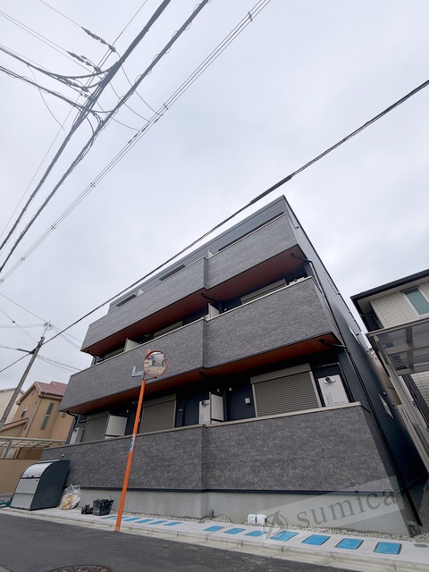 建物外観　スタイリッシュな建物です＾＾