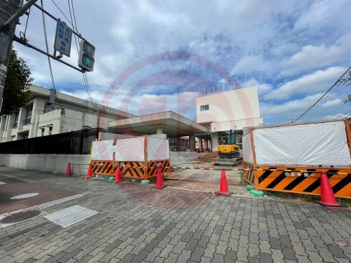 中学校　大阪市立白鷺中学校（中学校）まで229m