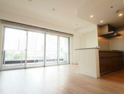 居室・リビング　※別部屋の参考写真です。