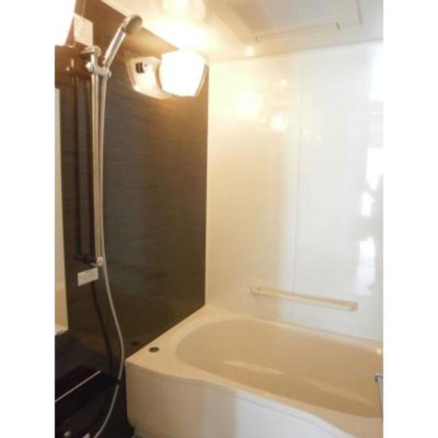 バス・シャワールーム　※写真は同タイプ住戸です。