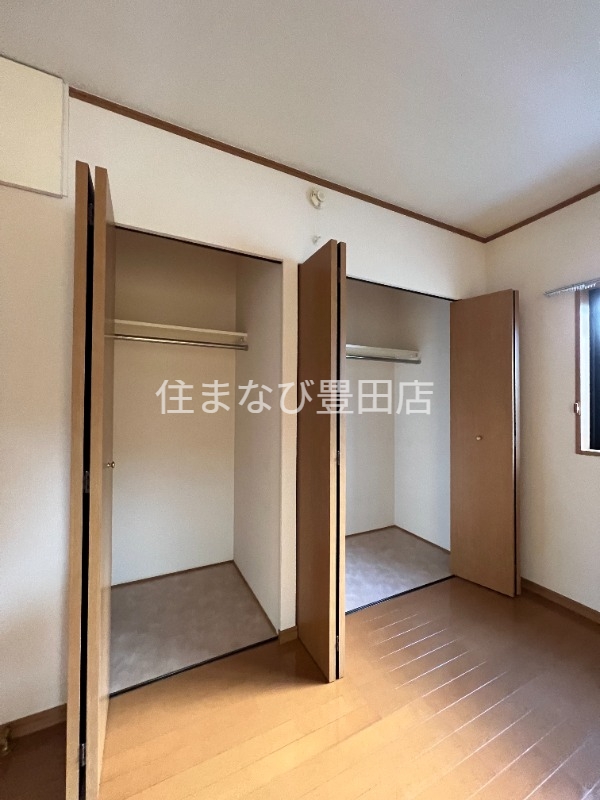 収納　同型タイプ