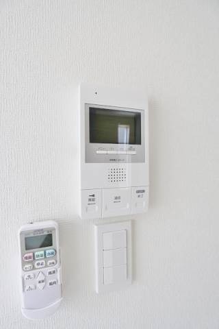 セキュリティ　来訪者の顔も確認できます。