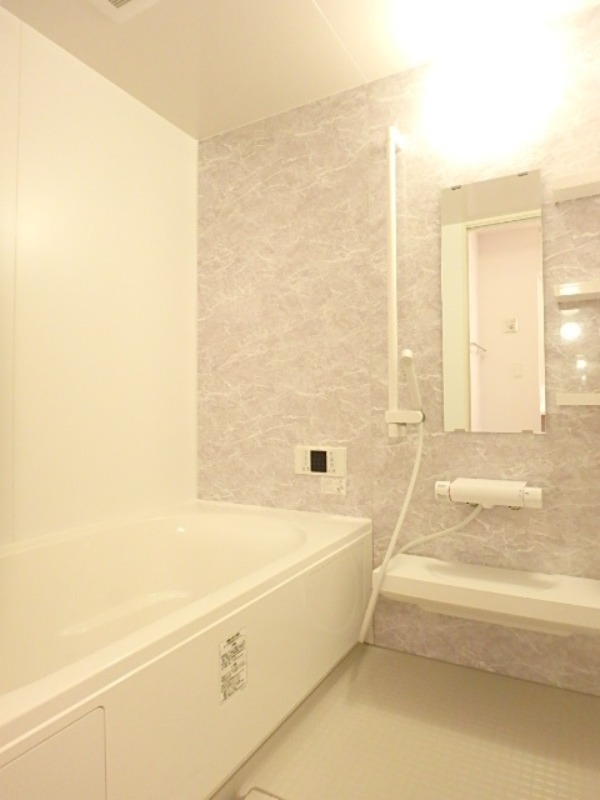 バス・シャワールーム　図面と現状に相違がある場合には現状を優先