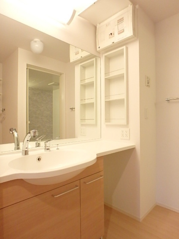 洗面設備　図面と現状に相違がある場合には現状を優先