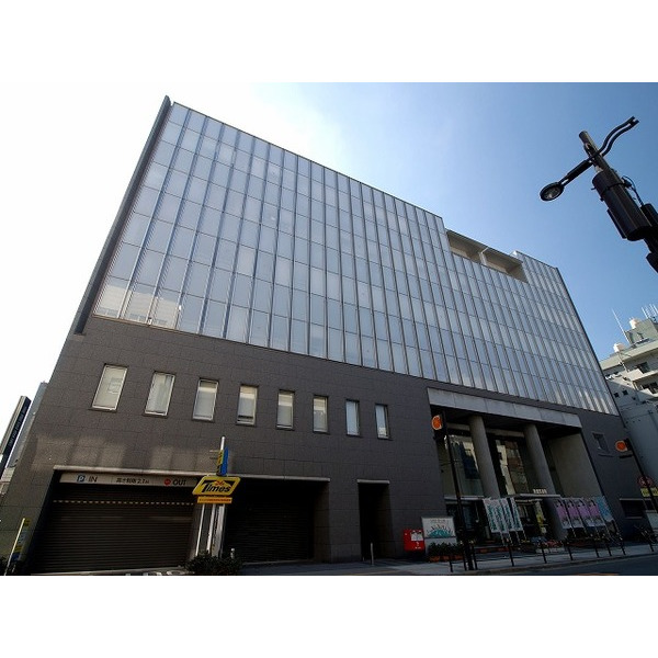 役所　大阪市浪速区役所（役所）まで364m