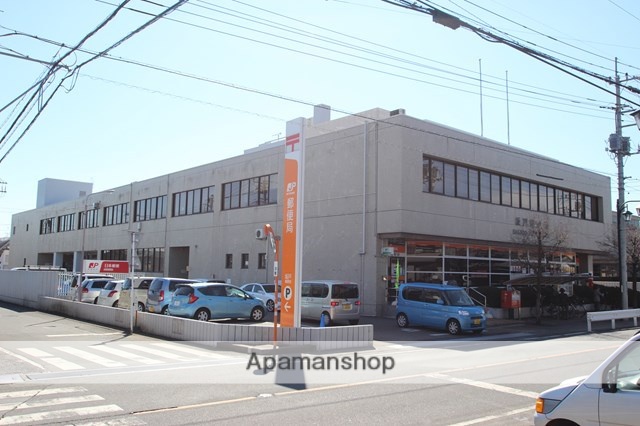 郵便局　坂戸郵便局（郵便局）まで183m