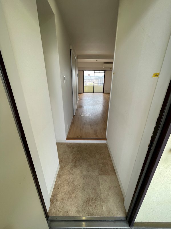 玄関　別の部屋の写真