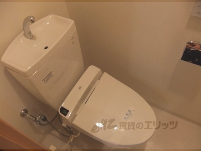 トイレ　ウォシュレット