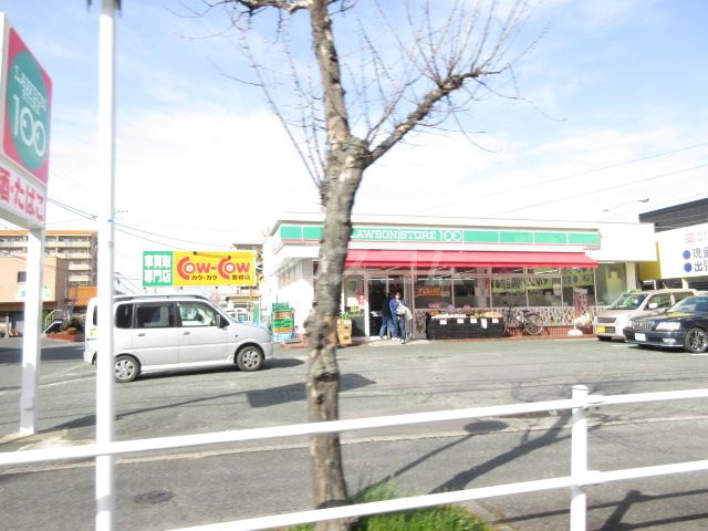 コンビニ　ローソンストア100 豊橋藤沢町店（コンビニ）まで681m