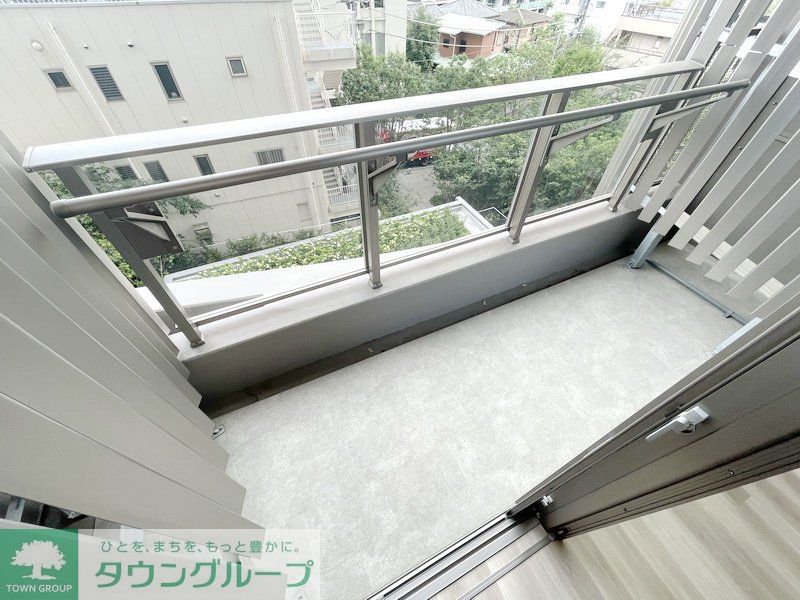 バルコニー　お部屋探しは株式会社　タウンハウジング　までお気軽にお問合…