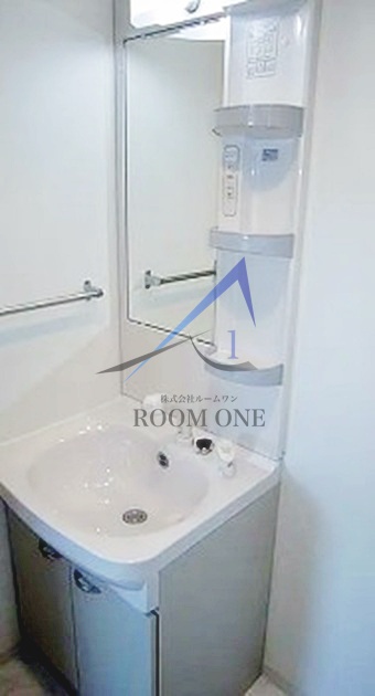 洗面設備　洗面台です。