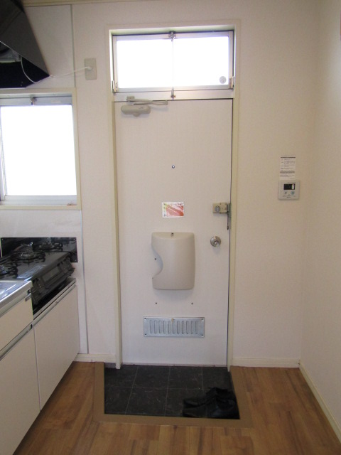 玄関　＊別室参考