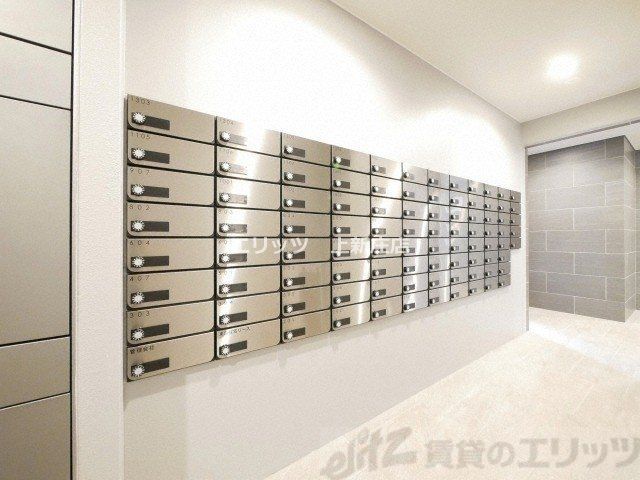 エントランス　メールボックス