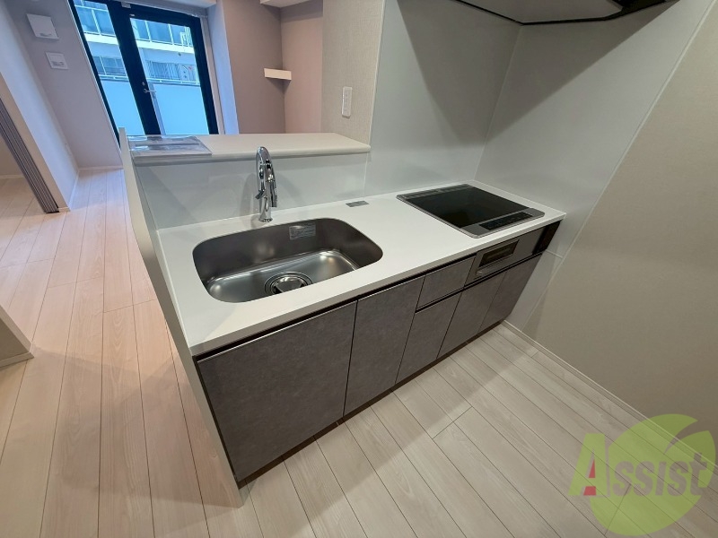 キッチン　キッチンはＩＨのシステムキッチンです。調理が楽しくなりますね