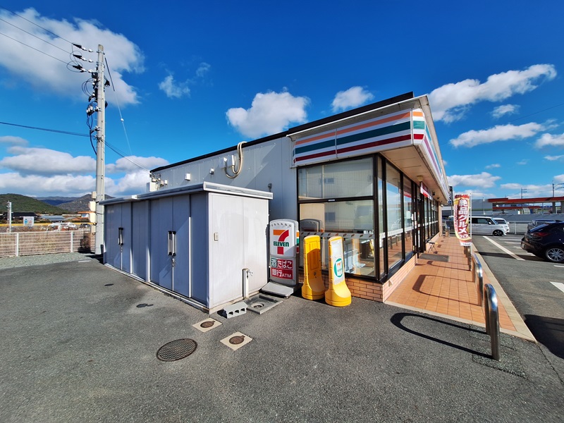 コンビニ　セブンイレブン防府新橋店（コンビニ）まで868m