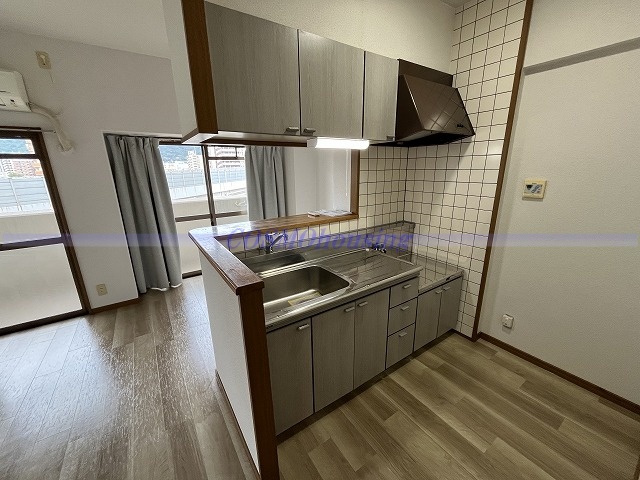 キッチン　※写真は同物件の別号室です。現況優先。