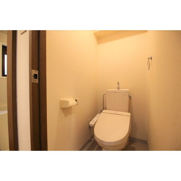 トイレ　※別号室の参考写真、現況優先※