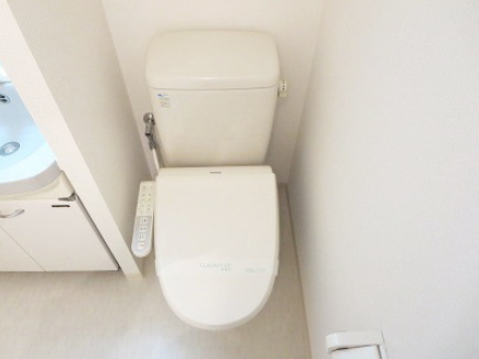 トイレ　レジディア蒲田