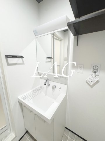 洗面設備　独立洗面台です。