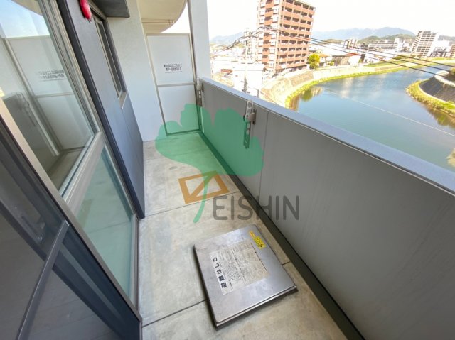 バルコニー　日当たりの良いバルコニーです！