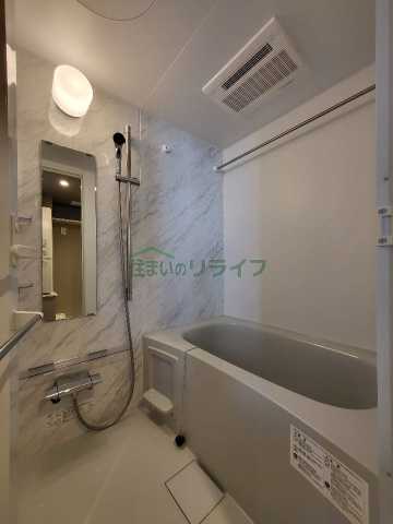 バス・シャワールーム　別部屋参考写真となります。