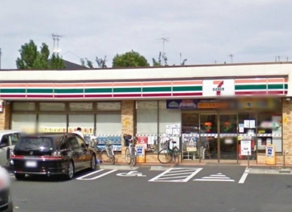 コンビニ　セブンイレブン 世田谷宮坂3丁目店（コンビニ）まで301m