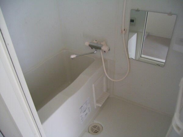 バス・シャワールーム　■浴室暖房乾燥機能付きバス♪