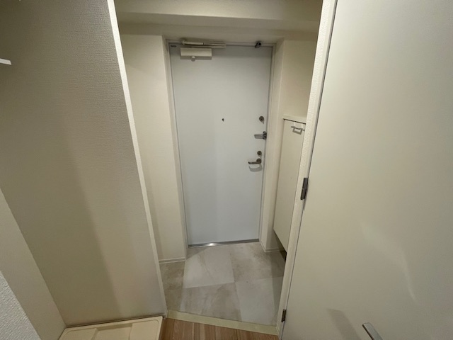 玄関　※同施工会社のイメージ写真※