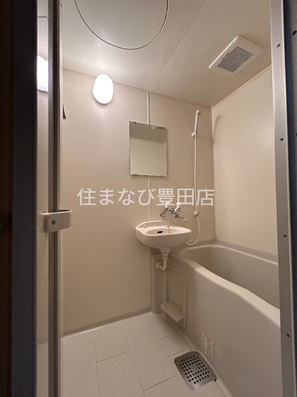 バス・シャワールーム　同型タイプ