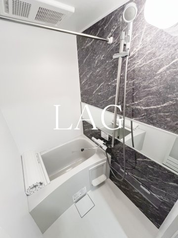 バス・シャワールーム　お風呂です。