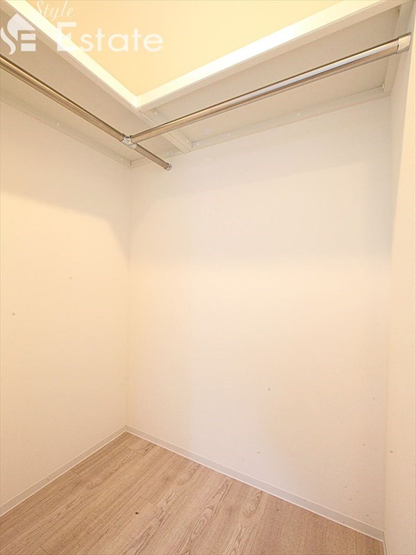 収納　ウォークインクローゼット