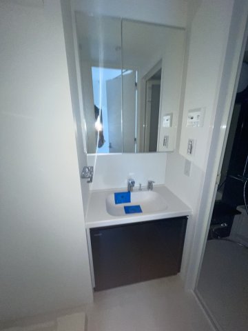 洗面設備　あると便利な独立洗面台