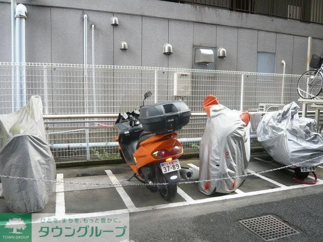 その他共有部分　バイク置場（有料。要別途申込）