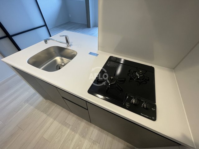 キッチン　Louis Residence 弁天町　キッチン