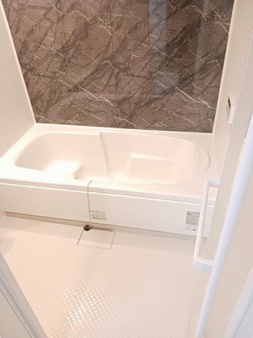 バス・シャワールーム　きれいなお風呂です