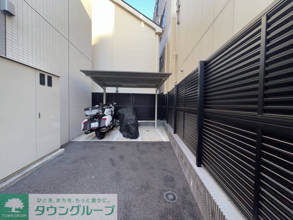 その他　バイク置き場