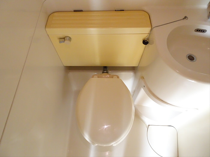 トイレ　シンプルで使いやすいトイレです
