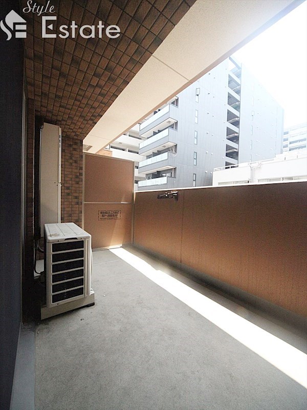 バルコニー　バルコニー