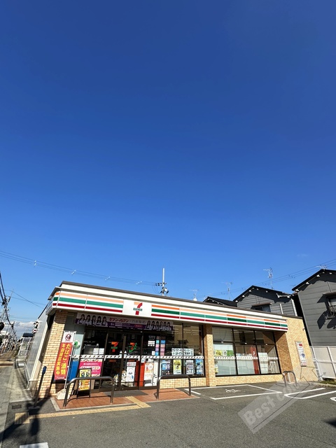 コンビニ　セブンイレブン松原高見の里2丁目店（コンビニ）まで400m